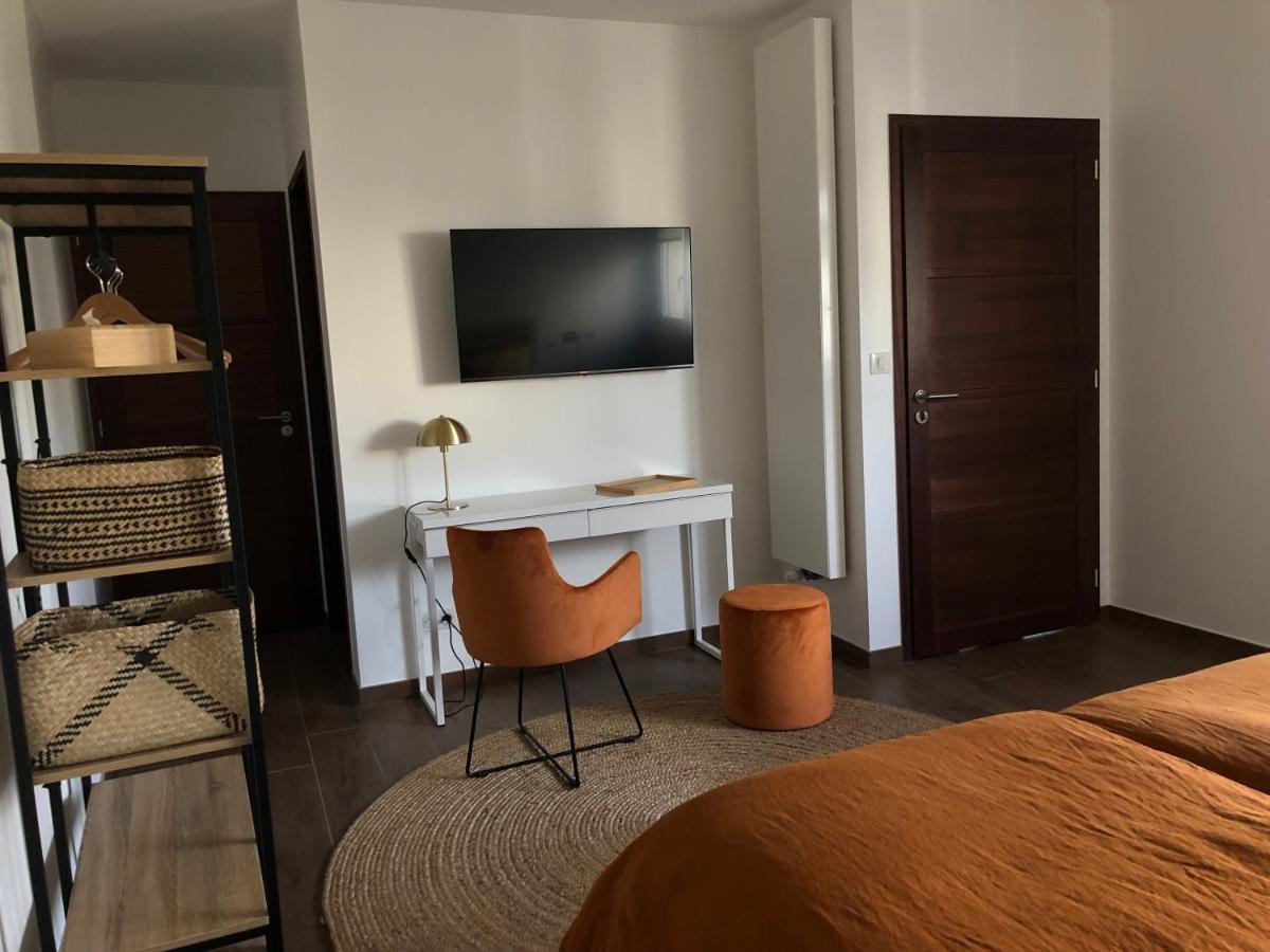Bed and Breakfast Le Jardin De Fresnes Экстерьер фото